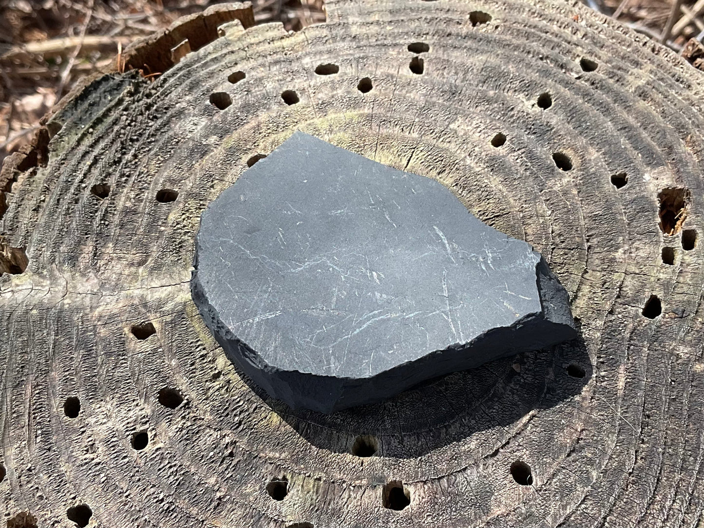 シュンガイト原石 106g