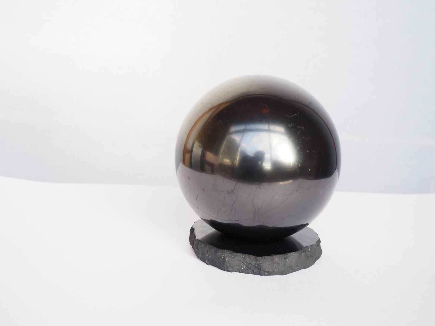 シュンガイト球体 大