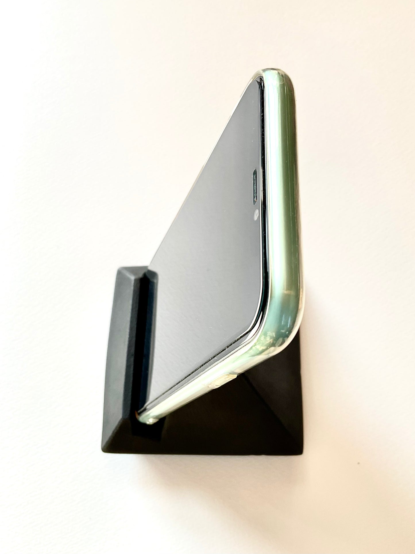 シュンガイト 携帯電話の台-2　電磁波アイテム