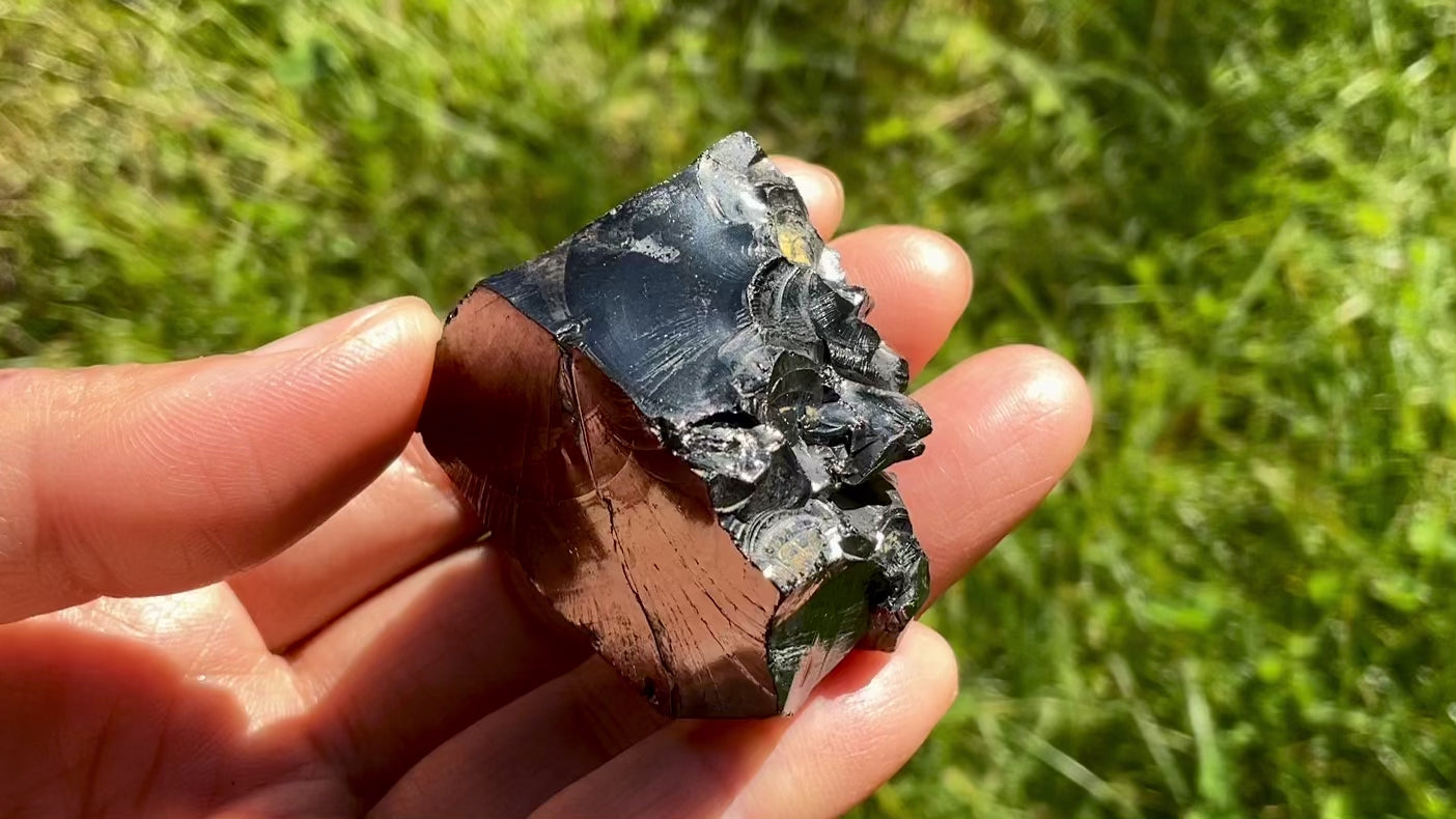 エリートシュンガイト原石 – シュンガイトセンタージャパン